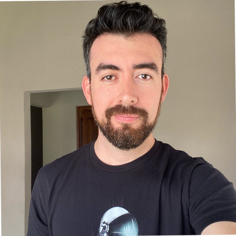 Gustavo Méndez - Ciberseguridad y Estrategia de Nube en Neurovia Labs